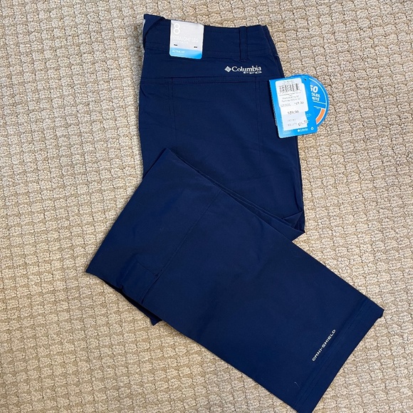 NWT Columbia Hiking Pants - Picture 2 of 3